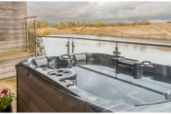 hot-tub-terrace-2