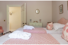 pink-room-3