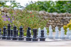 exterior-terrace-chess